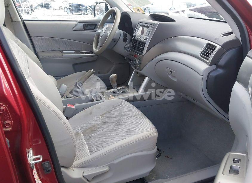 Photo 5 of 2010 Subaru Forester 2.5X (VIN JF2SH6AC0AH756073)