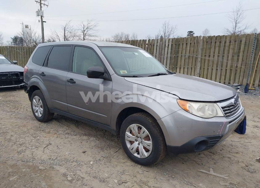 2010 Subaru Forester 2.5X (VIN JF2SH6AC1AH759452) main photo