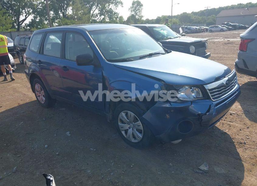 2010 Subaru Forester 2.5X (VIN JF2SH6AC1AH760889) main photo