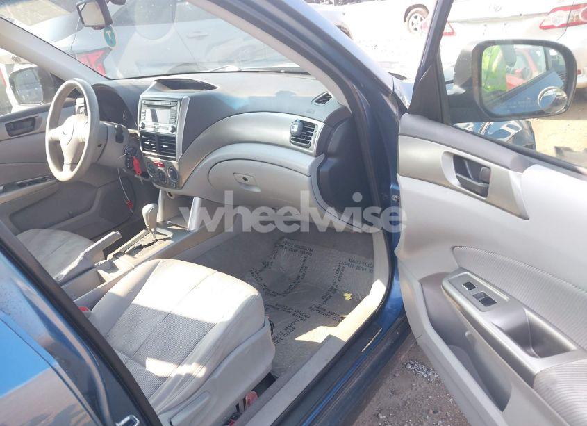 Photo 5 of 2010 Subaru Forester 2.5X (VIN JF2SH6AC1AH760889)