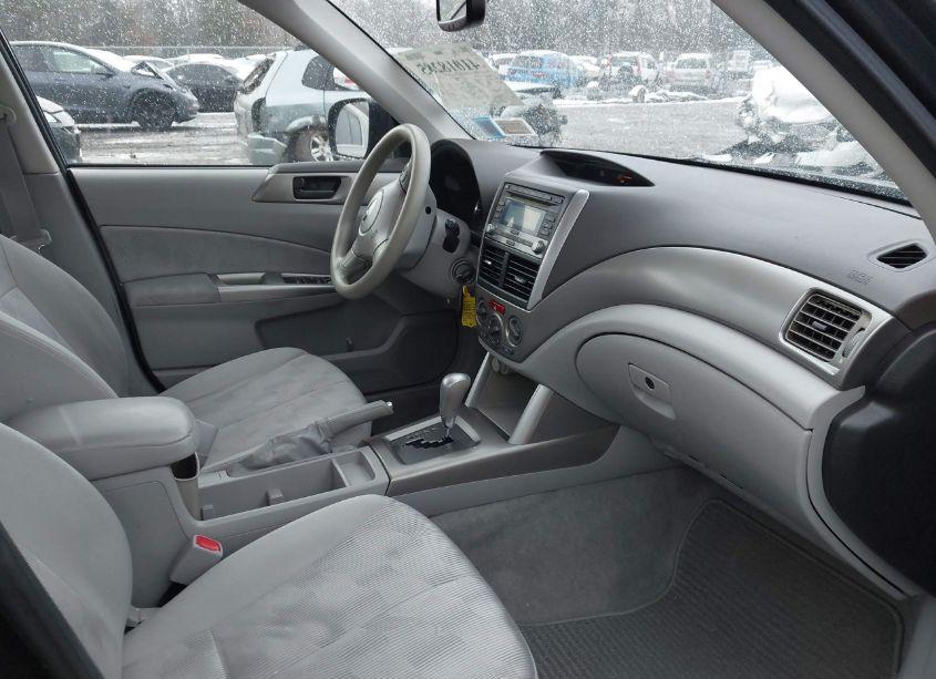 Photo 5 of 2010 Subaru Forester 2.5X (VIN JF2SH6AC2AH707022)