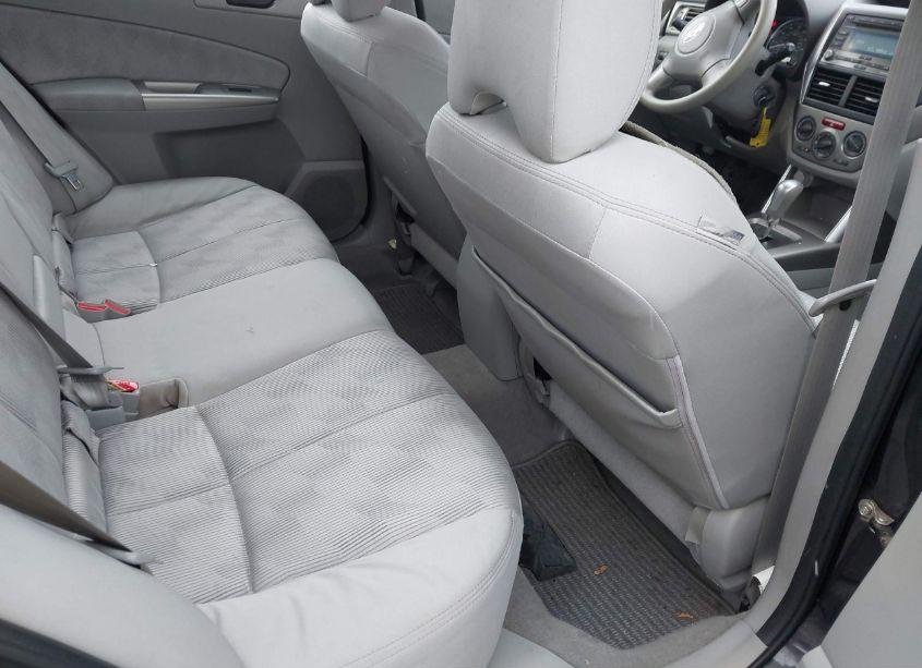 Photo 8 of 2010 Subaru Forester 2.5X (VIN JF2SH6AC2AH707022)