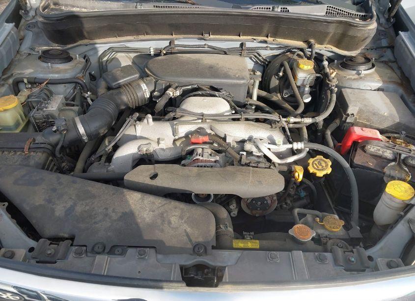 Photo 10 of 2010 Subaru Forester 2.5X (VIN JF2SH6AC2AH746631)