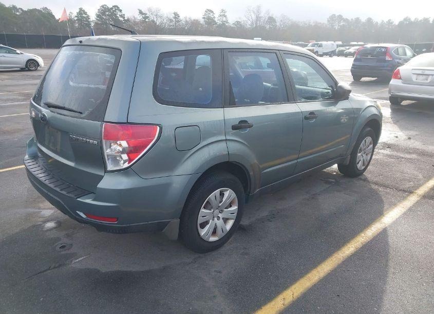 Photo 4 of 2010 Subaru Forester 2.5X (VIN JF2SH6AC2AH746631)