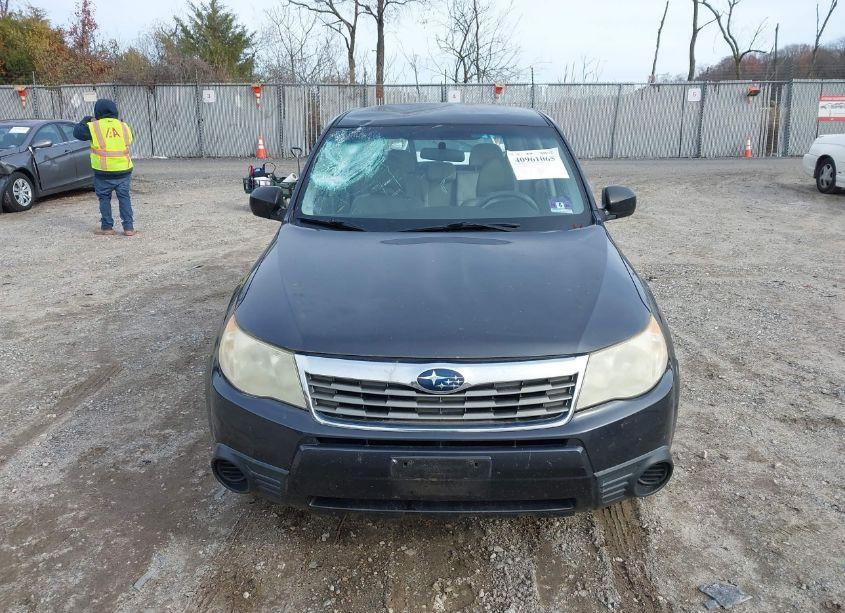 Photo 12 of 2010 Subaru Forester 2.5X (VIN JF2SH6AC2AH758438)