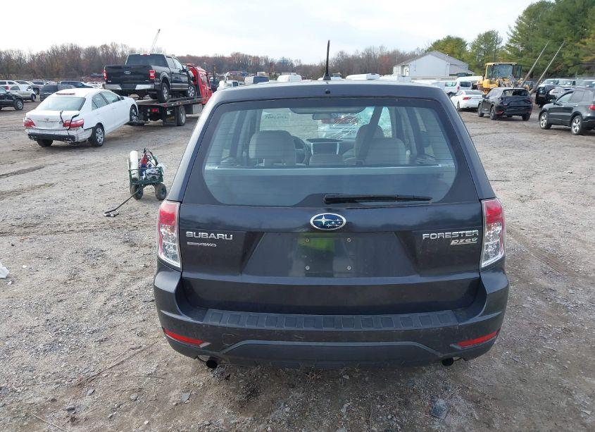 Photo 16 of 2010 Subaru Forester 2.5X (VIN JF2SH6AC2AH758438)