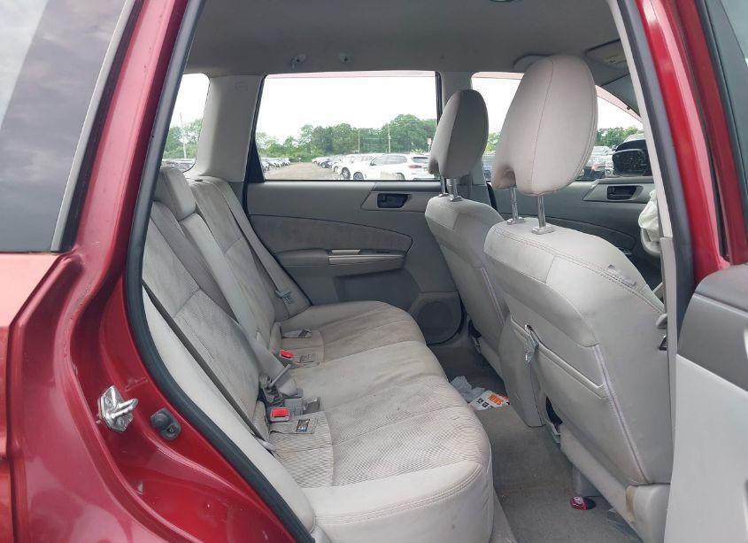 Photo 8 of 2010 Subaru Forester 2.5X (VIN JF2SH6AC3AG740360)