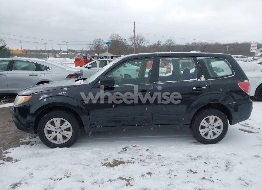 Photo 14 of 2010 Subaru Forester 2.5X (VIN JF2SH6AC3AH709233)