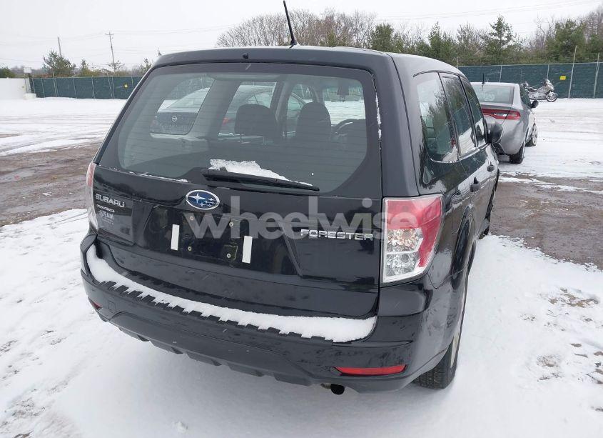 Photo 4 of 2010 Subaru Forester 2.5X (VIN JF2SH6AC3AH709233)