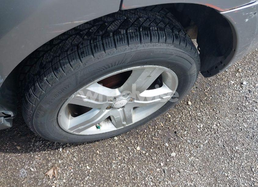 Photo 12 of 2010 Subaru Forester 2.5X (VIN JF2SH6AC3AH725318)