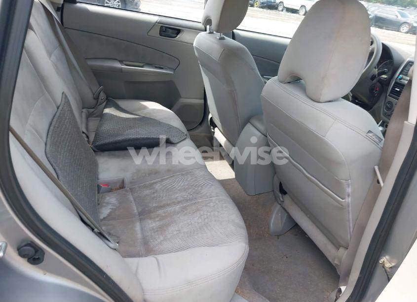 Photo 8 of 2010 Subaru Forester 2.5X (VIN JF2SH6AC3AH725318)