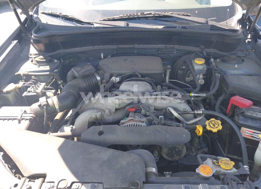 Photo 10 of 2010 Subaru Forester 2.5X (VIN JF2SH6AC3AH743401)