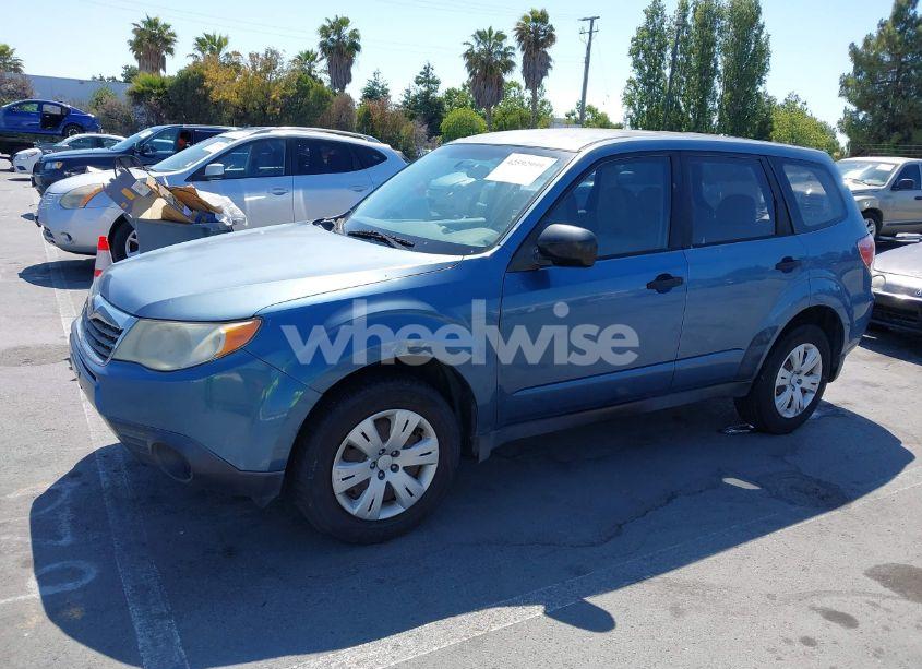 Photo 2 of 2010 Subaru Forester 2.5X (VIN JF2SH6AC3AH743401)