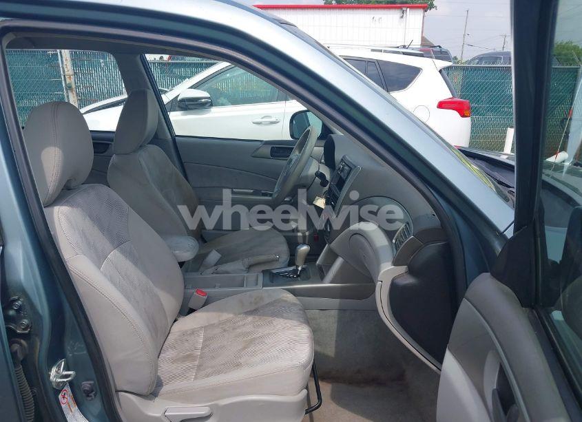 Photo 5 of 2010 Subaru Forester 2.5X (VIN JF2SH6AC3AH746590)