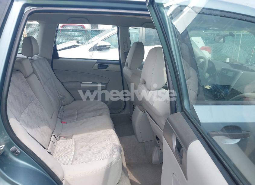 Photo 8 of 2010 Subaru Forester 2.5X (VIN JF2SH6AC3AH746590)