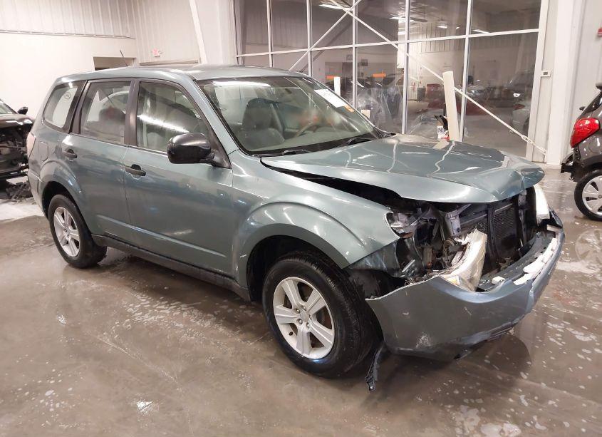2010 Subaru Forester 2.5X (VIN JF2SH6AC3AH752468) main photo