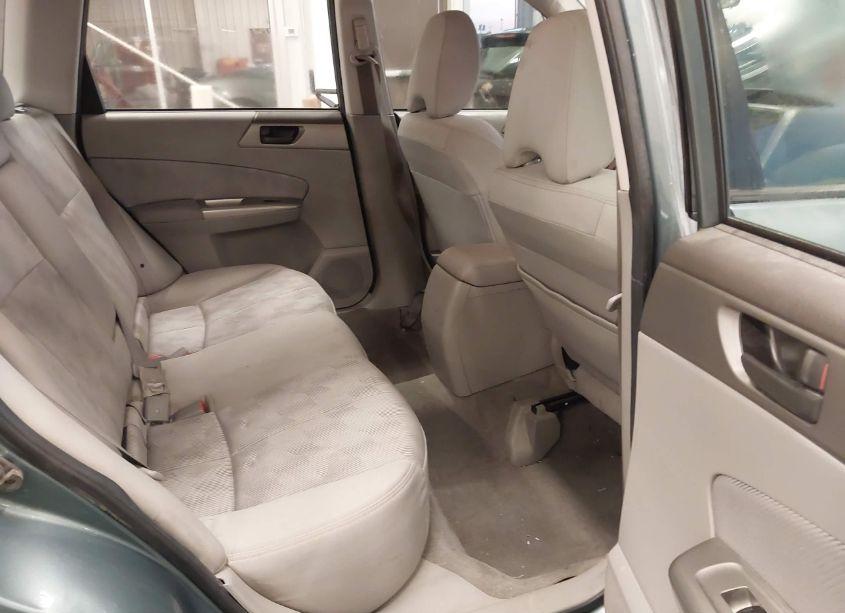 Photo 8 of 2010 Subaru Forester 2.5X (VIN JF2SH6AC3AH752468)