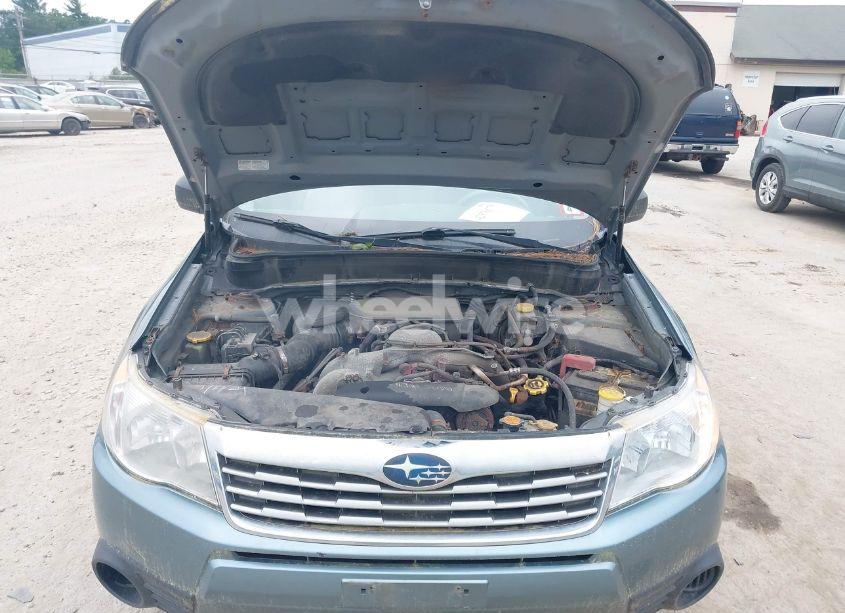 Photo 10 of 2010 Subaru Forester 2.5X (VIN JF2SH6AC4AH703134)