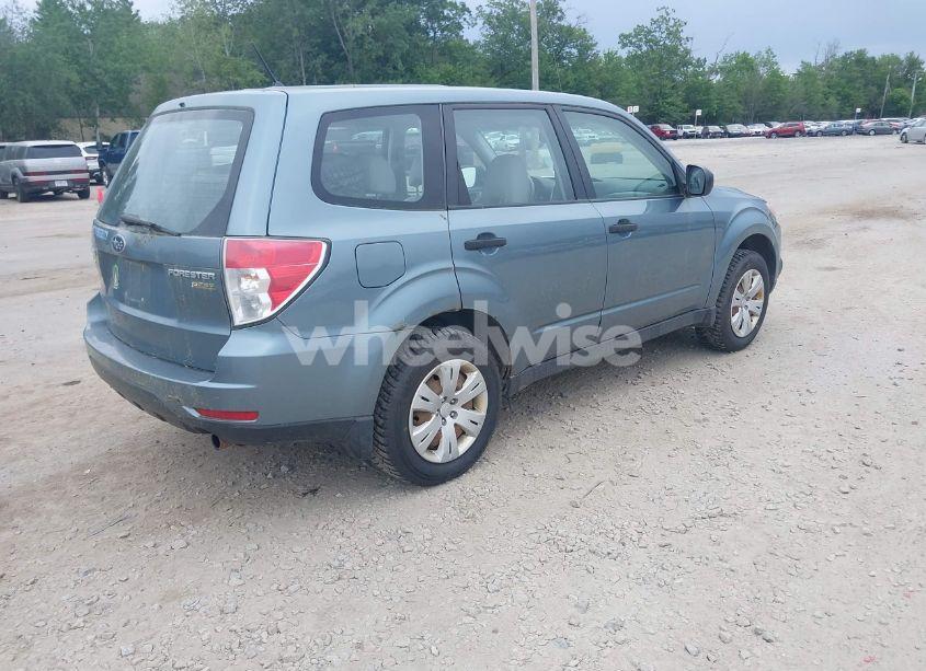 Photo 4 of 2010 Subaru Forester 2.5X (VIN JF2SH6AC4AH703134)