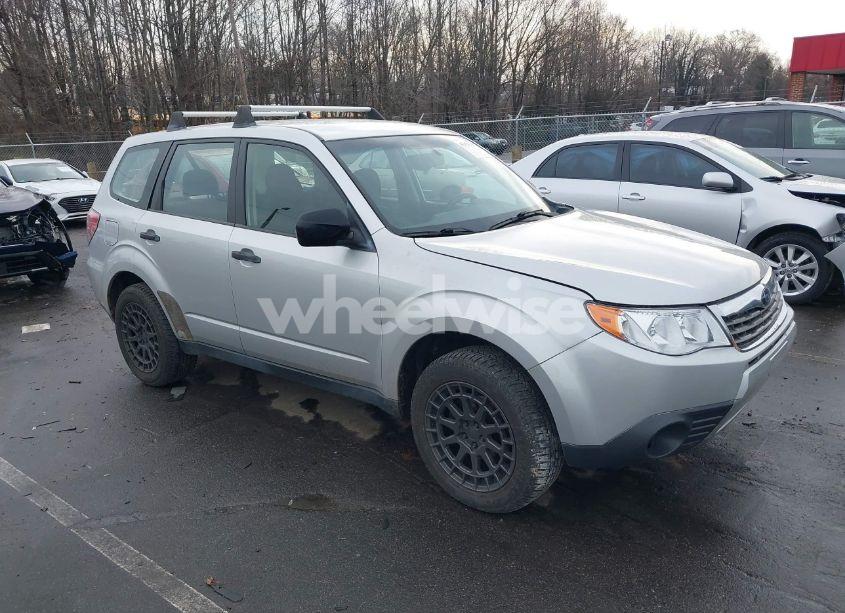 2010 Subaru Forester 2.5X (VIN JF2SH6AC5AH715289) main photo