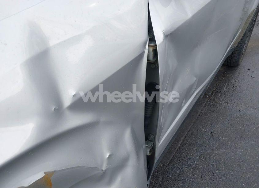 Photo 16 of 2010 Subaru Forester 2.5X (VIN JF2SH6AC5AH715289)