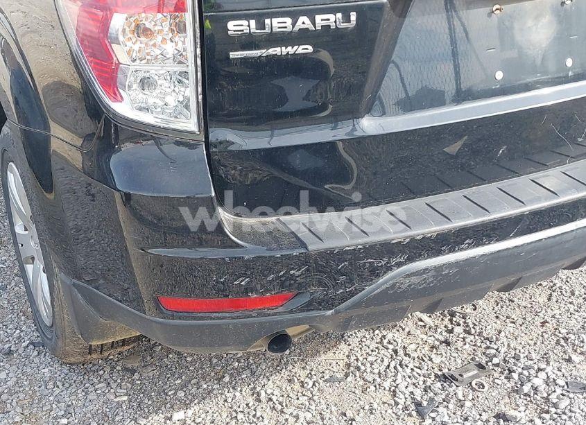 Photo 6 of 2010 Subaru Forester 2.5X (VIN JF2SH6AC6AH743733)