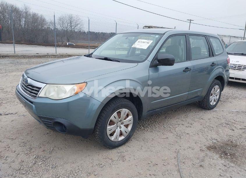 Photo 2 of 2010 Subaru Forester 2.5X (VIN JF2SH6AC6AH794651)