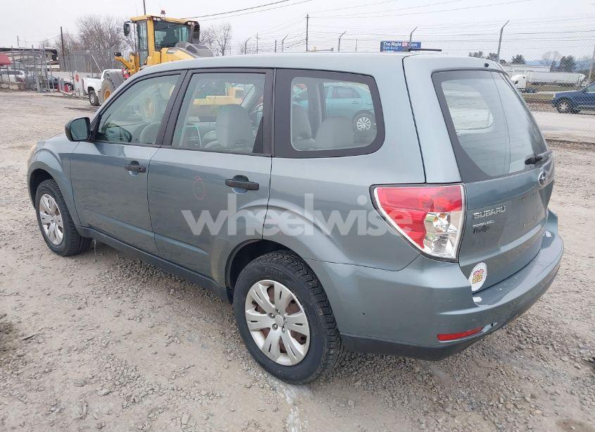 Photo 3 of 2010 Subaru Forester 2.5X (VIN JF2SH6AC6AH794651)