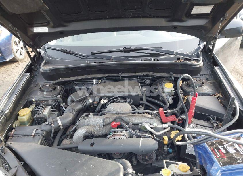 Photo 10 of 2010 Subaru Forester 2.5X (VIN JF2SH6AC8AH731552)