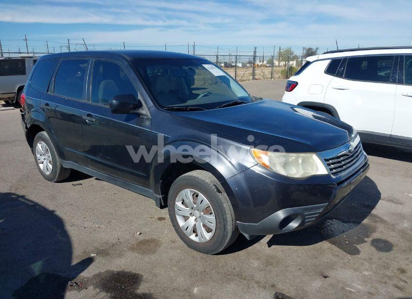 2010 Subaru Forester 2.5X (VIN JF2SH6AC8AH738808) main photo