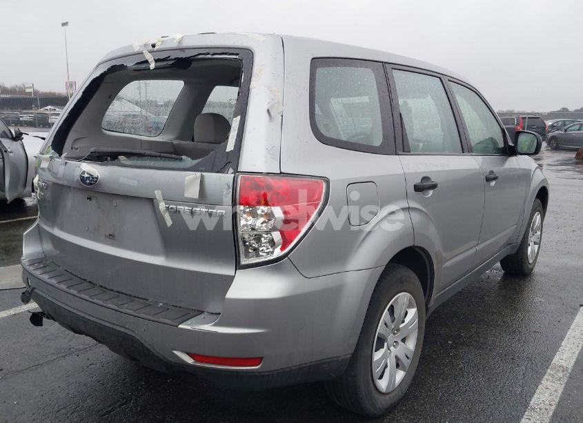 Photo 4 of 2010 Subaru Forester 2.5X (VIN JF2SH6AC8AH746620)