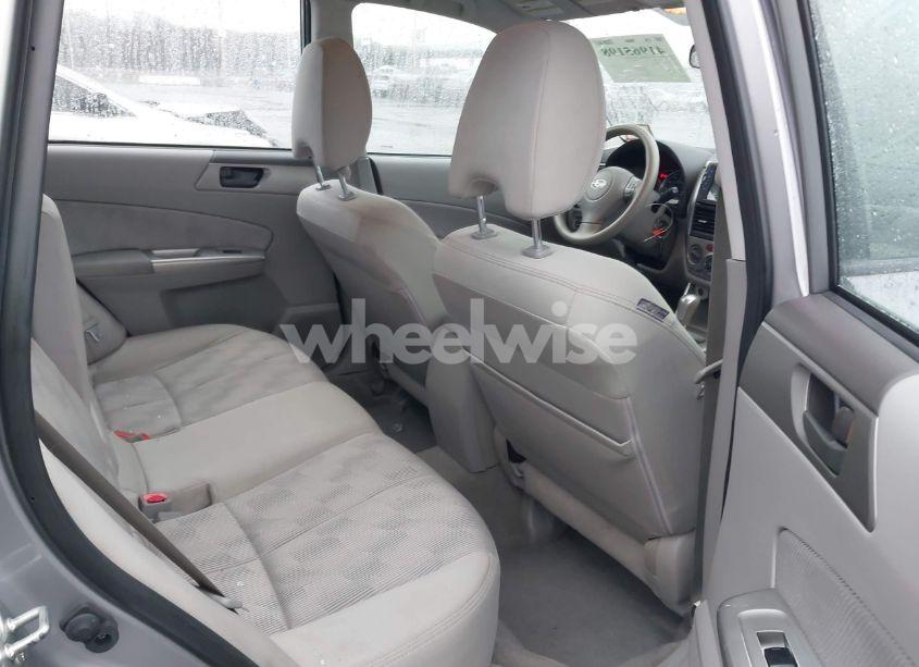 Photo 8 of 2010 Subaru Forester 2.5X (VIN JF2SH6AC8AH746620)