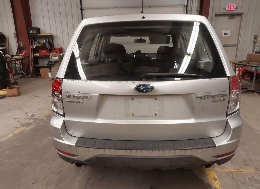 Photo 14 of 2010 Subaru Forester 2.5X (VIN JF2SH6AC9AH726067)