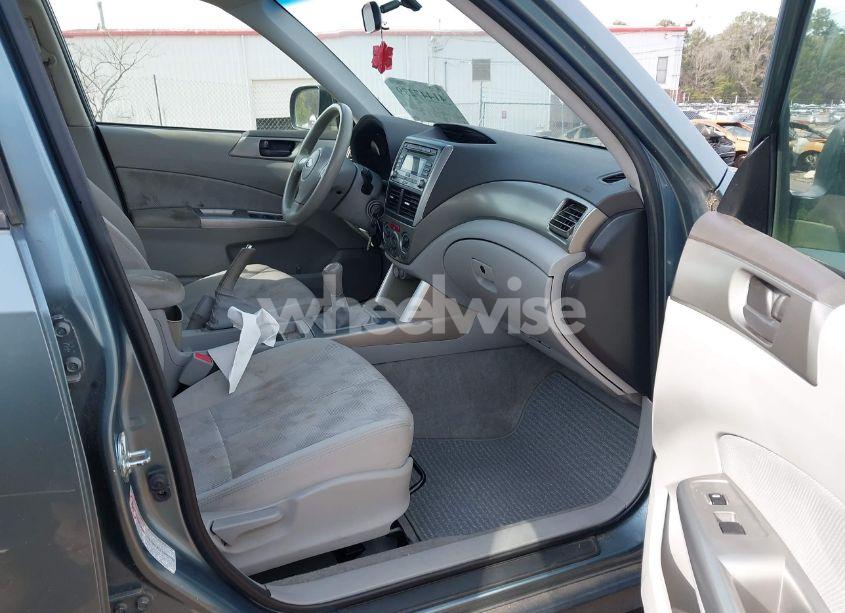 Photo 5 of 2010 Subaru Forester 2.5X (VIN JF2SH6ACXAG720963)