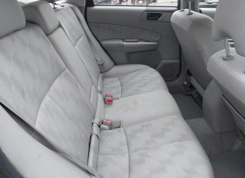 Photo 8 of 2010 Subaru Forester 2.5X (VIN JF2SH6ACXAH752953)