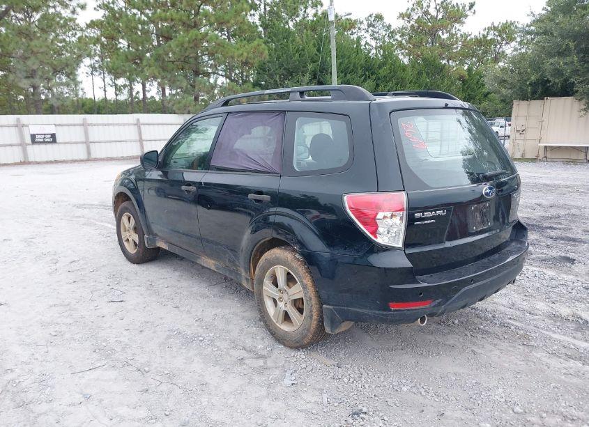 Photo 3 of 2010 Subaru Forester 2.5X (VIN JF2SH6BC0AG769264)
