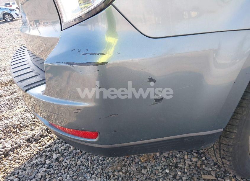 Photo 13 of 2010 Subaru Forester 2.5X (VIN JF2SH6BC0AH783028)