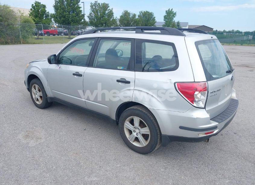 Photo 3 of 2010 Subaru Forester 2.5X (VIN JF2SH6BC0AH788214)
