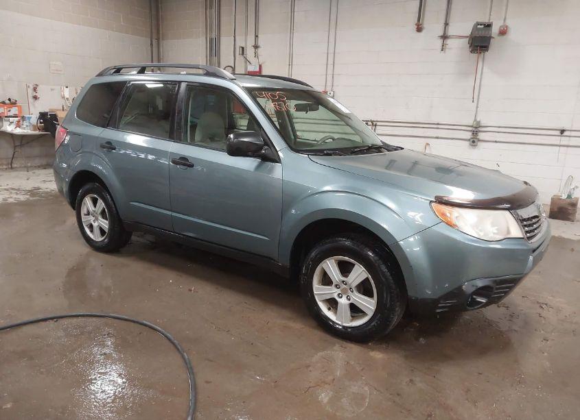 2010 Subaru Forester 2.5X (VIN JF2SH6BC0AH910487) main photo