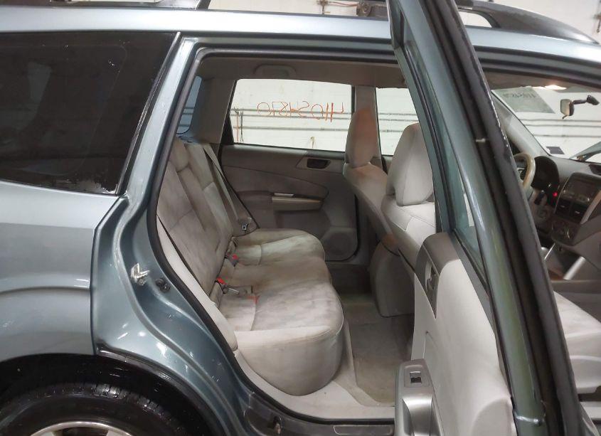 Photo 8 of 2010 Subaru Forester 2.5X (VIN JF2SH6BC0AH910487)