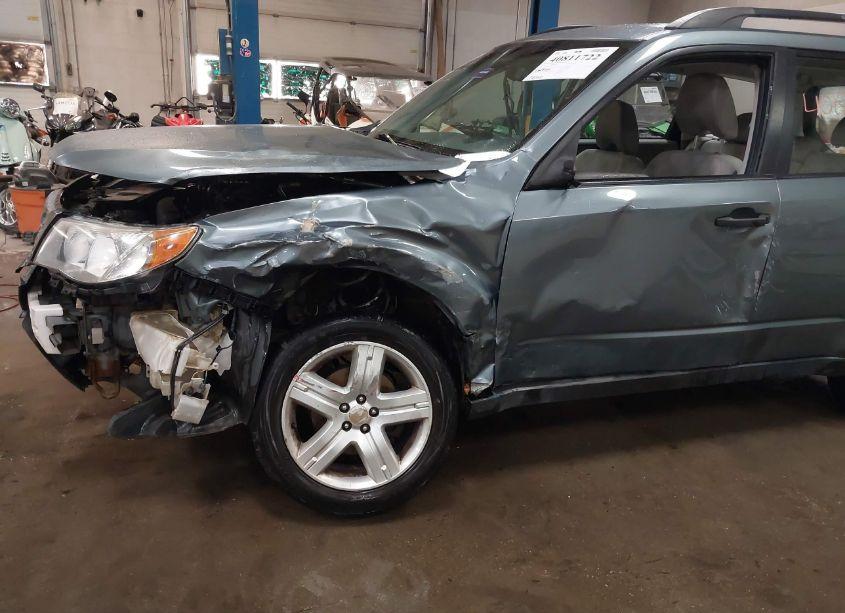 Photo 6 of 2010 Subaru Forester 2.5X (VIN JF2SH6BC1AG909998)