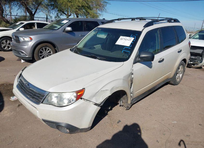 Photo 2 of 2010 Subaru Forester 2.5X (VIN JF2SH6BC1AH778775)