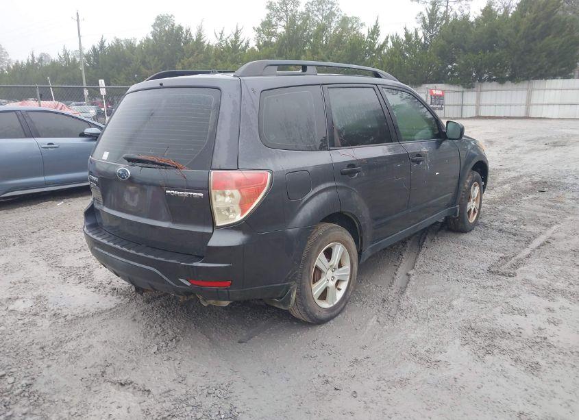 Photo 4 of 2010 Subaru Forester 2.5X (VIN JF2SH6BC2AH763699)