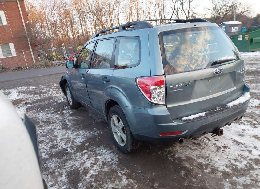 Photo 3 of 2010 Subaru Forester 2.5X (VIN JF2SH6BC2AH784620)