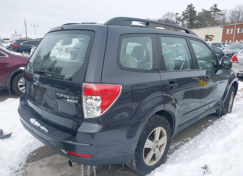 Photo 4 of 2010 Subaru Forester 2.5X (VIN JF2SH6BC2AH792720)