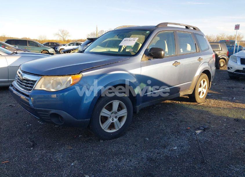 Photo 2 of 2010 Subaru Forester 2.5X (VIN JF2SH6BC3AH764067)