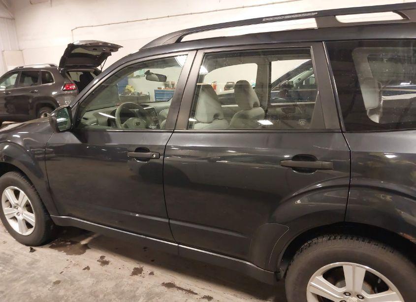 Photo 14 of 2010 Subaru Forester 2.5X (VIN JF2SH6BC3AH775022)