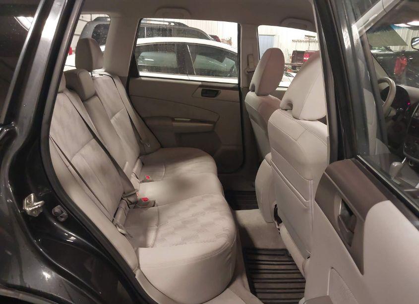 Photo 8 of 2010 Subaru Forester 2.5X (VIN JF2SH6BC3AH775022)