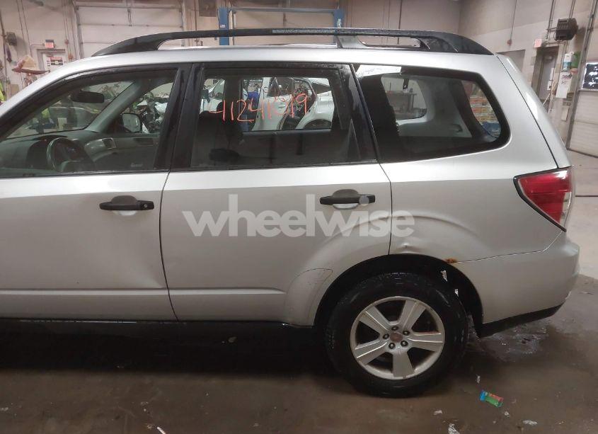 Photo 17 of 2010 Subaru Forester 2.5X (VIN JF2SH6BC3AH779720)