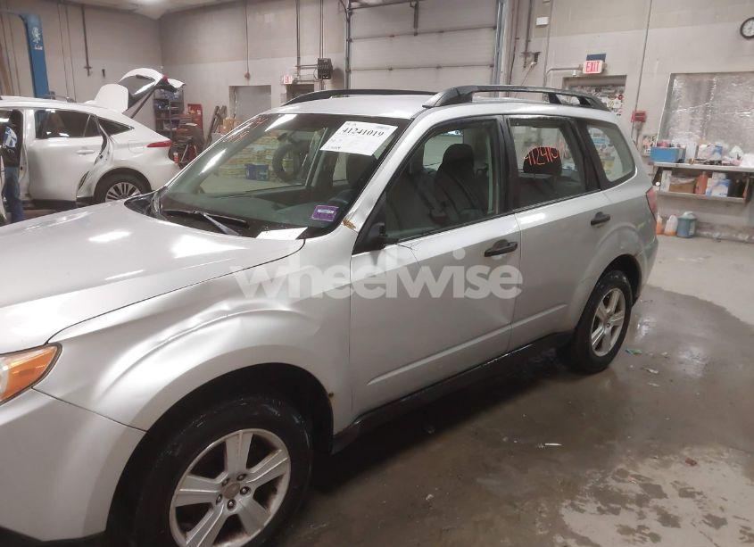 Photo 6 of 2010 Subaru Forester 2.5X (VIN JF2SH6BC3AH779720)